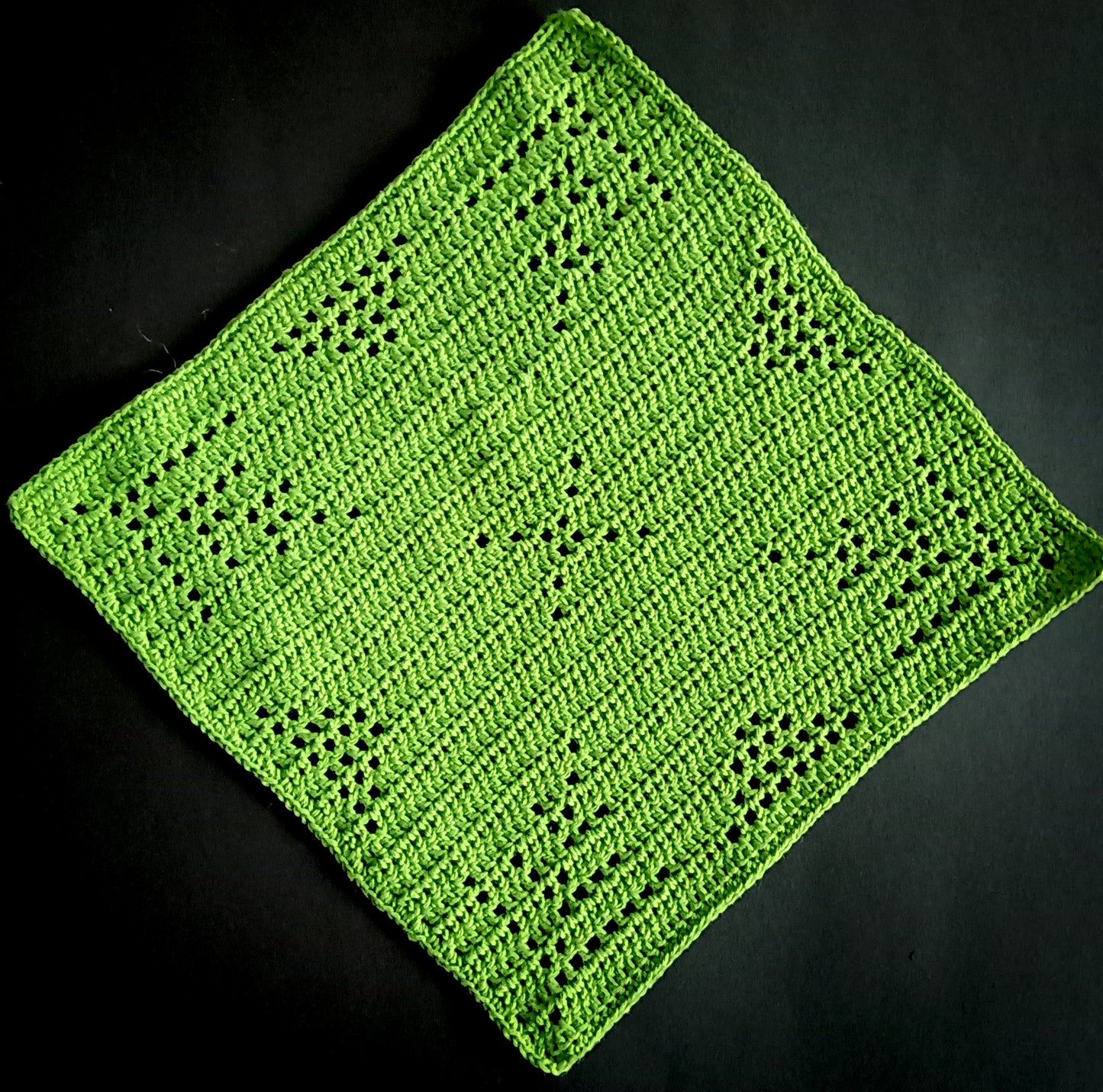 Cornered Trees Dishcloth ENGLISH Crochet
